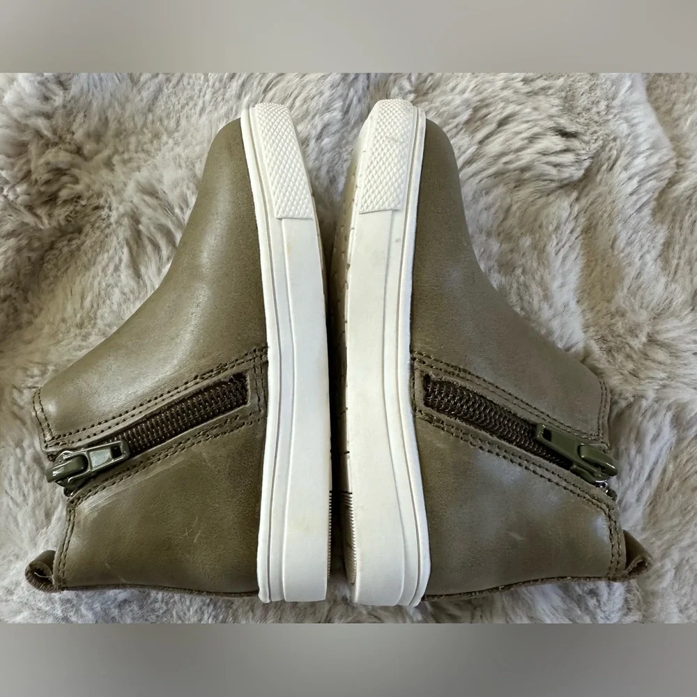 CONSCIOUSLY BABY LEATHER CHELSEA BOOT green size 5